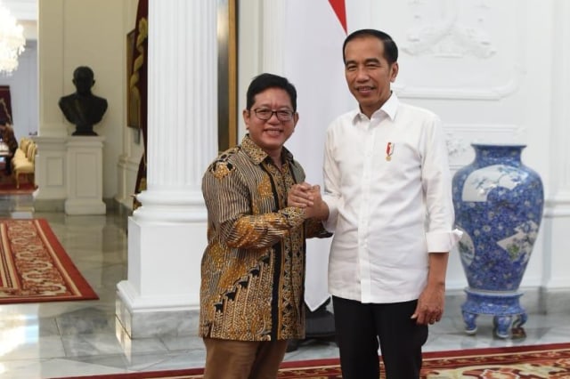 Teuku Neta Firdaus bersama Presiden Jokowi. Dok. pribadi