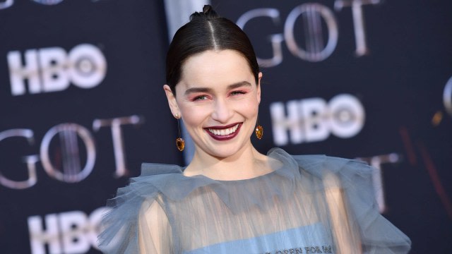 5 Artis yang Menyesal Pernah Tampil Tanpa Busana di Film (4)