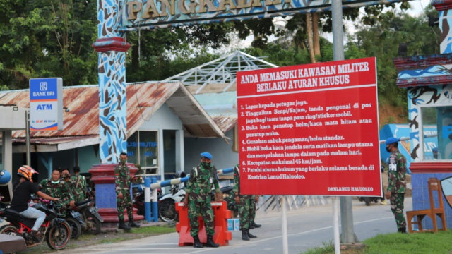 Memasuki pintu gerbang Bandar Haluoleo dijaga ketat. Foto: Geraldy Rakasiwi/kendarinesia.