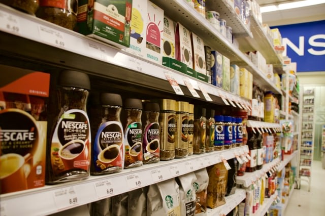 Promo Indomaret Super hemat. Foto: Unsplash