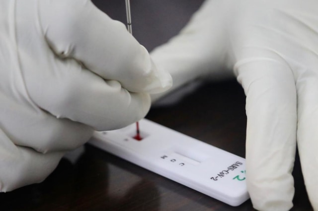 Melihat ASN di Aceh Jalani Rapid Test COVID-19 (1304379)