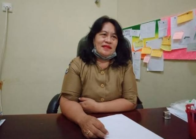 Kepala UPTD Samsat Halbar, Farida Dorado. Foto: Zulfikar Saman/cermat