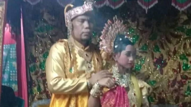 Gadis Usia 12 Tahun Menikah Dengan Pria Tuna Netra Usia 44 Tahun di Sulsel