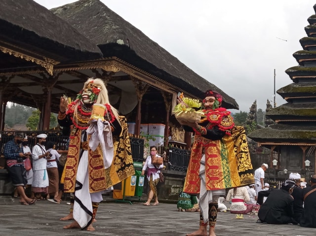 Upacara Pemahayu Jagad, Langkah Spiritual Meredam Pandemi di Bali (2)