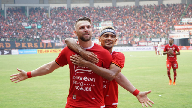 Pertandingan Persija Jakarta vs PSS Sleman di Stadion Patriot Candrabhaga, Bekasi, Rabu (3/7). Foto: Nugroho Sejati/kumparan