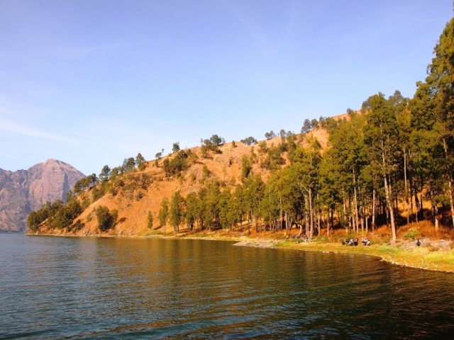 Wisata Alam TN Gunung Rinjani Dibuka, Namun Pendakian Masih Ditutup (36786)