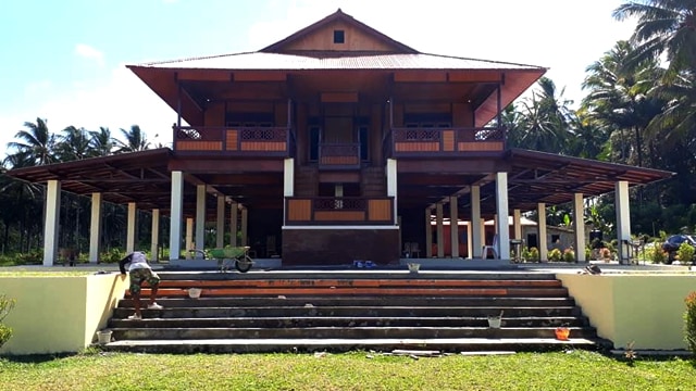 Rumah Adat Pewaris atau Walewangko di JG Nyiur Center