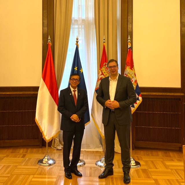 Menkumham Yasonna Laoly bersama Presiden Serbia Aleksandar Vucic di Beograd. (Foto: Kemenkumham)