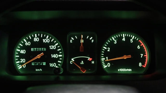 Toyota Kijang Kapsul Tembus Rp 105 Juta, Baru 25.000 Km dan Full Orisinal (275736)