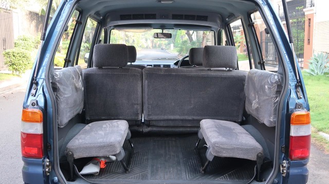 Toyota Kijang Kapsul Tembus Rp 105 Juta, Baru 25.000 Km dan Full Orisinal (275738)