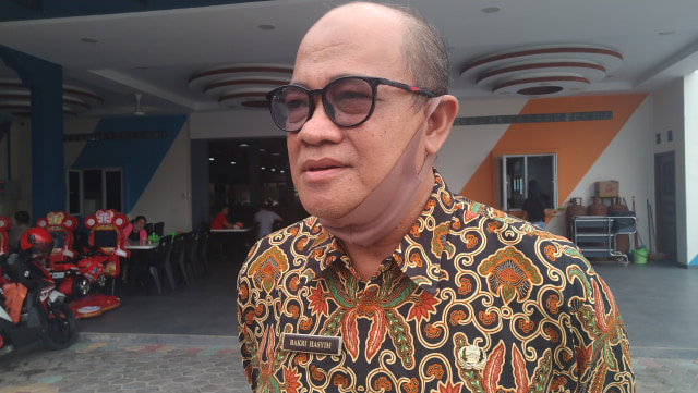 ﻿﻿Kepala Dinas Pendidikan Kabupaten Karimun, Bakri Hasyim. Foto: Khairul S/Kepripedia.com