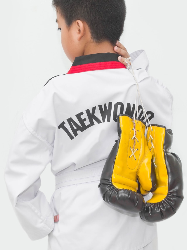 Ilustrasi anak belajar taekwondo. Foto: Shutter Stock
