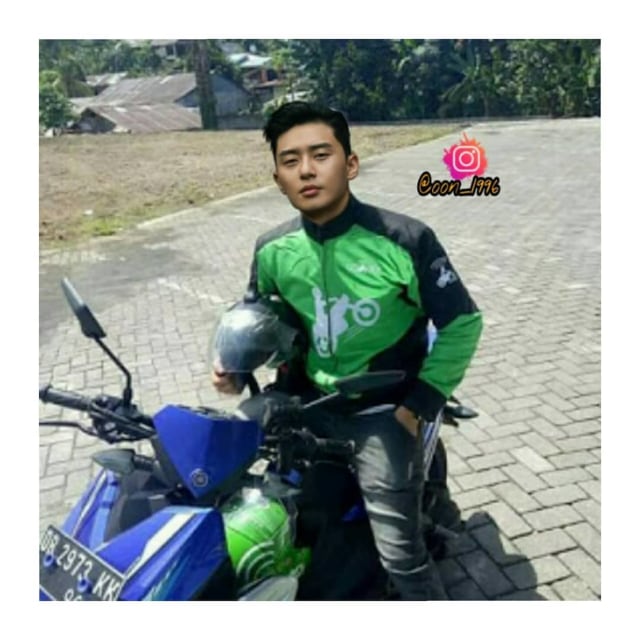 Melihat Para Aktor Korea Saat Wajahnya Diedit Jadi Driver Ojol (392900)