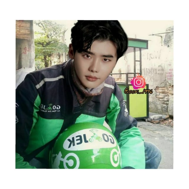 Melihat Para Aktor Korea Saat Wajahnya Diedit Jadi Driver Ojol (392901)
