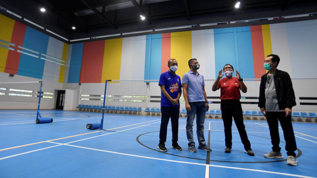 Menteri Pemuda dan Olahraga Zainudin Amali (kedua kanan) di GBK Arena, Senayan, Jakarta, Jumat (10/7). Foto: Puspa Perwitasari/Antara Foto