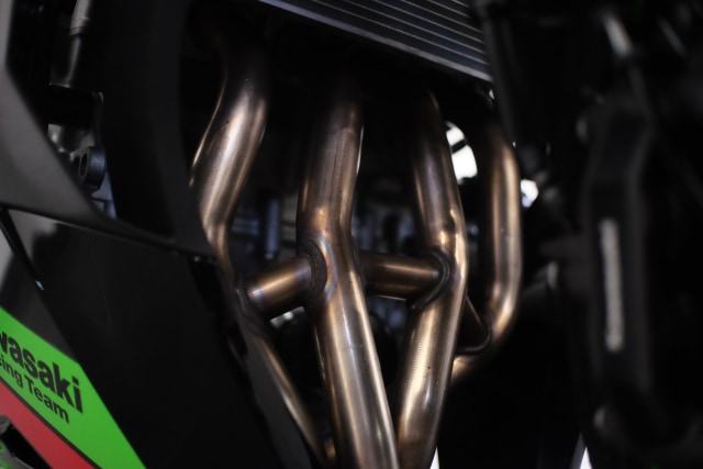 Foto: Lebih Dekat dengan Kawasaki Ninja ZX 25R (50425)