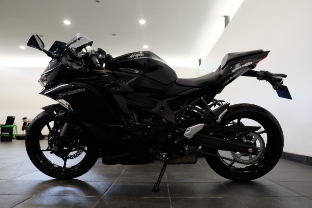 Foto: Lebih Dekat dengan Kawasaki Ninja ZX 25R (50434)