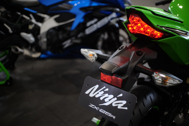 Foto: Lebih Dekat dengan Kawasaki Ninja ZX 25R (50446)