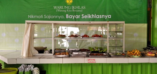 Aneka masakan yang disuguhkan Warung Ikhlas di Yogyakarta. Foto: dok. WI.