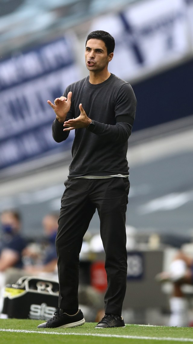 Manajer Arsenal Mikel Arteta, saat laga Tottenham Hotspur vs Arsenal di Stadion Tottenham Hotspur, London, Inggris. Foto: Tim Goode/Pool via REUTERS