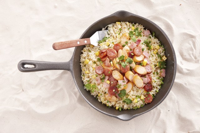 Ilustrasi nasi susu rice cooker. Dok.Shutterstock