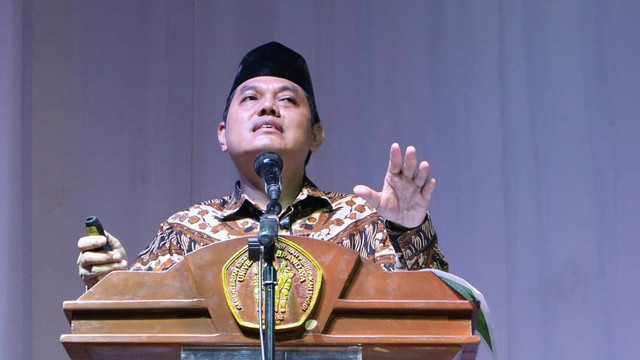 Anggota DPR-RI Fraksi Partai Golkar, Zulfikar Arse Sadikin. Foto: Instagram/@cak_zulfikar