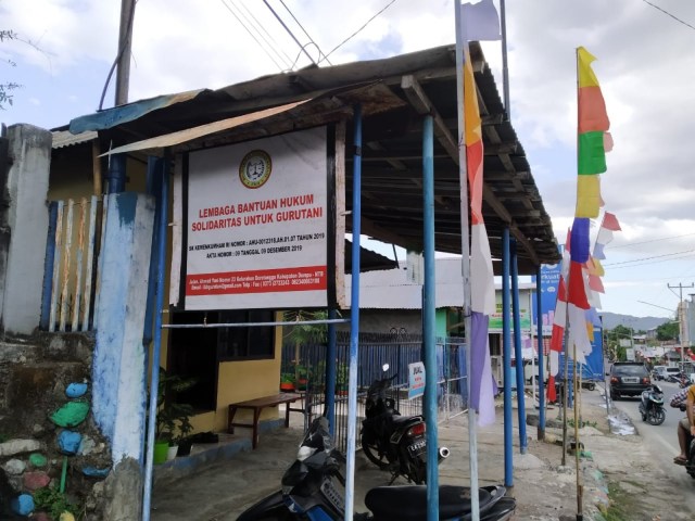 Kantor LBH Gurutani di Dompu, NTB. Foto: Ilyas Yasin/Info Dompu