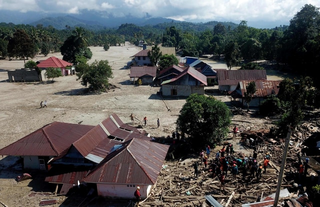 36 Orang Tewas Dan 48 Hilang Akibat Banjir Bandang Luwu Utara ...