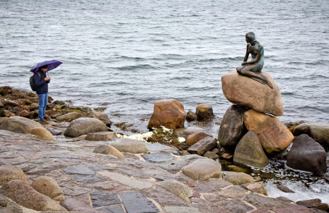 Patung Little Mermaid di Kopenhagen, Denmark. Foto: Shutter Stock