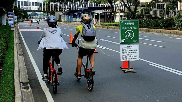 Ilustrasi masyarakat DKI Jakarta naik sepeda. Foto: Dok. Istimewa