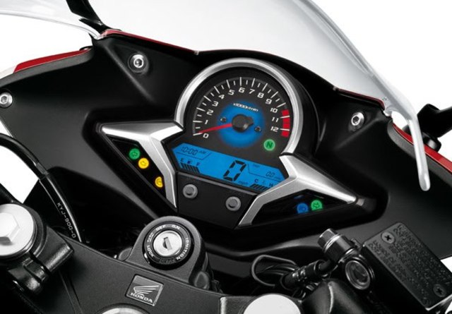Harga Honda CBR250RR Bekas Lebih Murah dari BeAT, Tertarik? (22571)