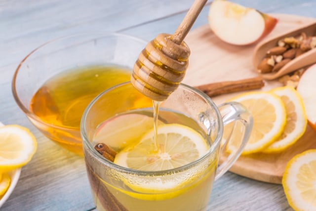 5 Minuman Herbal untuk Ringankan Gejala Radang Tenggorokan (107444)