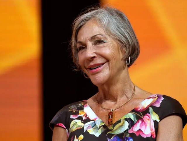 Kisah Alice Walton, Pewaris Walmart Yang Kini Menjadi Wanita Terkaya Di ...