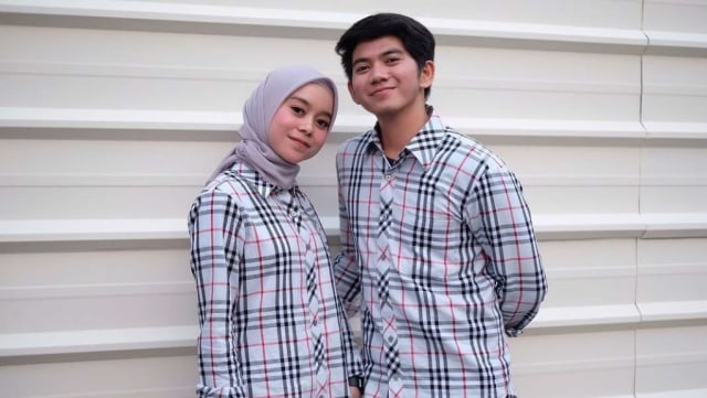 Anak Iis Dahlia Nyinyir Lihat Tangis Lesty Kejora di Pelukan Ibu Rizki D'Academy (1145847)