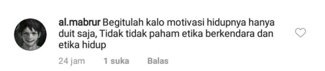 Tak Mau Beri Jalan Ambulans, Wanita Ini Ngamuk dan Ludahi Driver Ojol (184197)