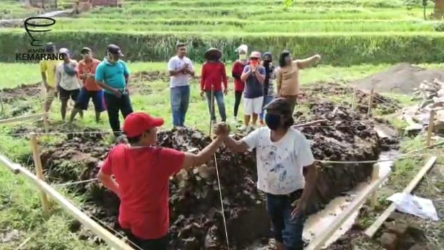 Peletakan batu Pertama Pembangunan Kuluk Gandrung terbesar di Banyuwangi Minggu 18 Juli 2020