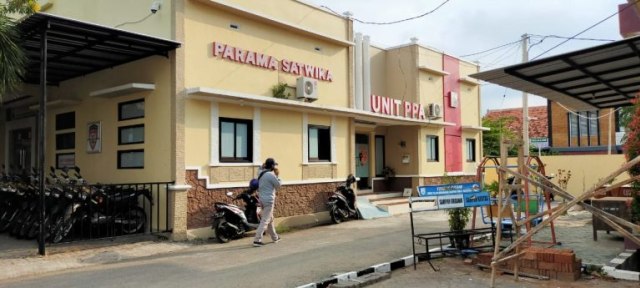 Keranjingan Film Bokep, 5 Remaja di Probolinggo Rudapaksa Teman FB-nya