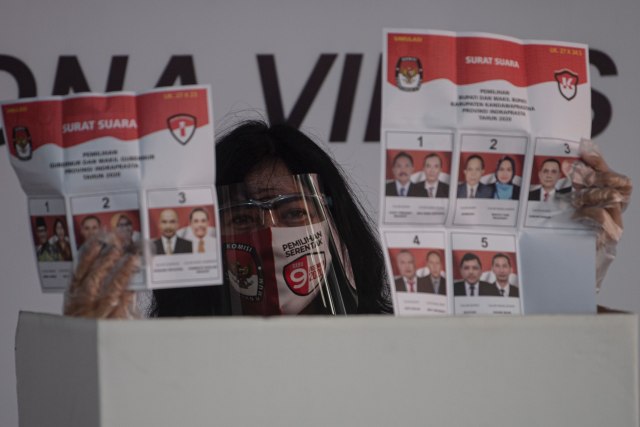 Tantangan Terberat Satgas COVID-19 di Pilkada 2020: Hindari Kerumunan (18211)