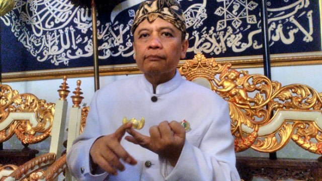 Sultan Sepuh XIV Cirebon PRA Arief Natadiningrat semasa hidup. (Dok. Ciremaitoday)