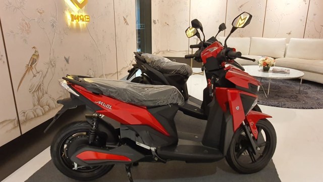 Electro ML-01, Skuter Listrik Garapan MAB Siap Meluncur (34061)