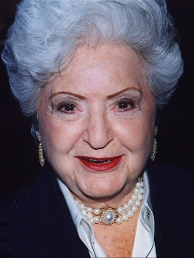 Ruth Handler dan Penciptaan Boneka Barbie - kumparan.com