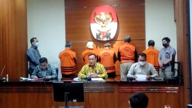Konferensi pers penetapan tersangka sekaligus penahanan di kasus kontrak fiktif Waskita Karya. Foto: Dok. Istimewa
