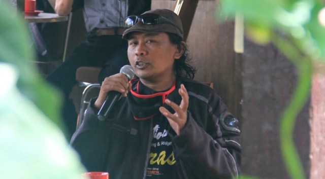 Kang Sugiono pematung Banyuwangi Yang Akan Mewujudkan Proyek Omprog Terbesar ini