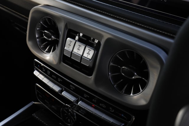 Mercedes-Benz G 63 dan S 450 Edisi 50 Tahun Meluncur, Berapa Harganya? (3860)