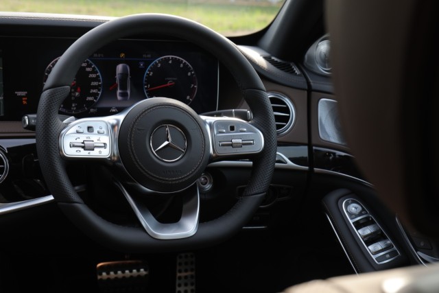 Mercedes-Benz G 63 dan S 450 Edisi 50 Tahun Meluncur, Berapa Harganya? (3851)