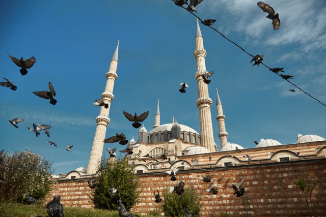 Serupa dengan Hagia Sophia, Ini 7 Tempat Ibadah yang Juga Beralih Fungsi (55699)
