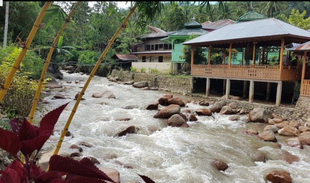 Pondok Paranginan Jembatan Merah, rest area di lintas Sumatera