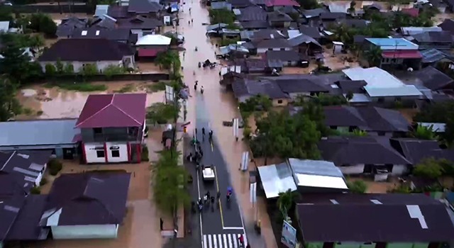 Belasan ribu rumah di Kabupaten Bolsel diterjang banjir yang terjadi pada Jumat (24/7) dan Sabtu (25/7)