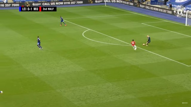 Detik-detik proses terjadinya gol Jesse Lingard. Foto: Tangkapan layar kanal YouTube resmi Manchester United