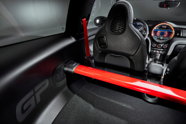 New MINI JCW GP Meluncur di Indonesia, Harga Rp 1,5 M dan Cuma Ada 12 Unit (39013)